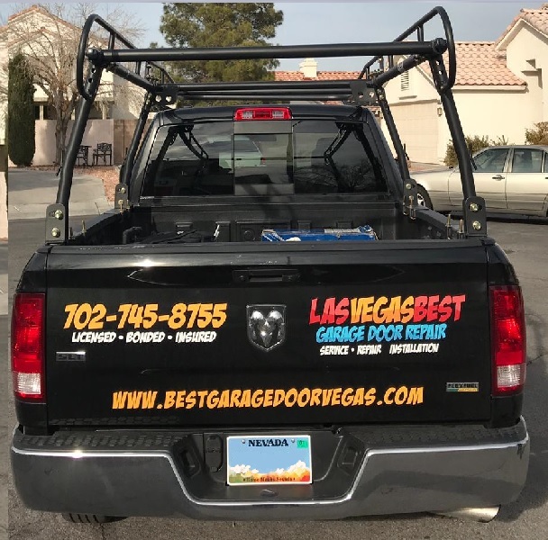 //bestgaragedoorvegas.com/wp-content/uploads/2020/07/Garage-Door-Repair-Service-Las-Vegas-NV.jpg